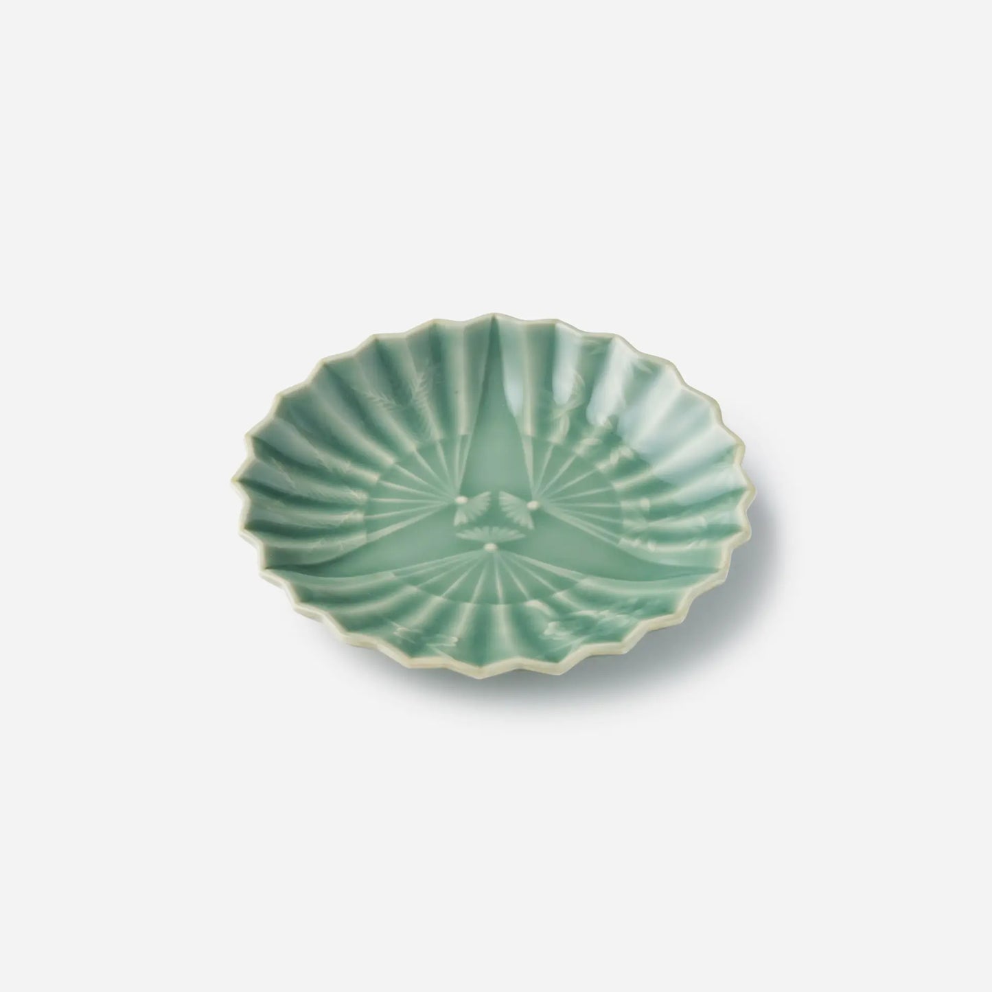 【王地山陶器所】青磁 松竹梅 扇面皿