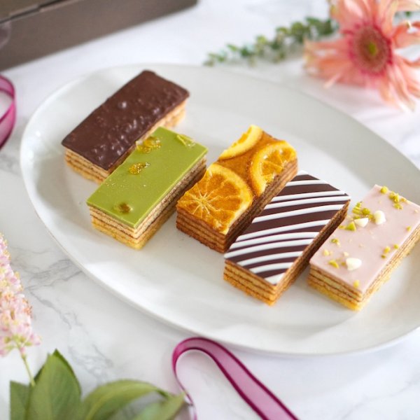 【VEGETARE】ベジターレ白金プラチナバウム(5個入)化粧箱入り