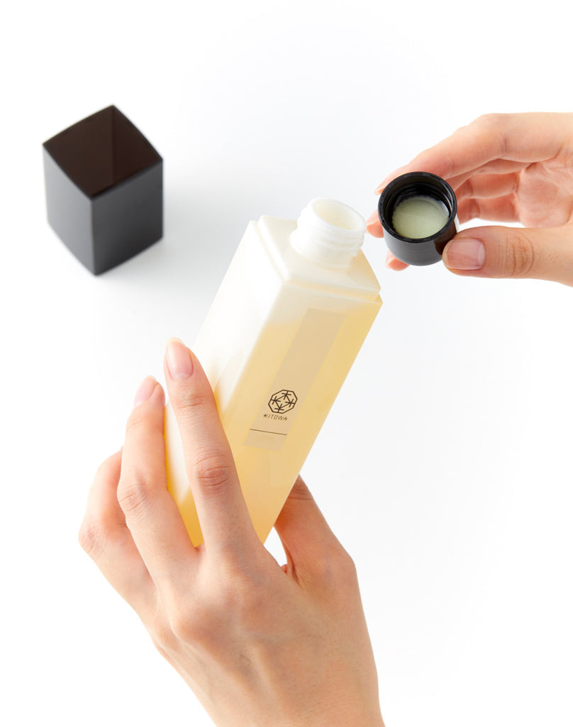 【KITOWA】バスエッセンス ヒノキ(専用箱入り)
