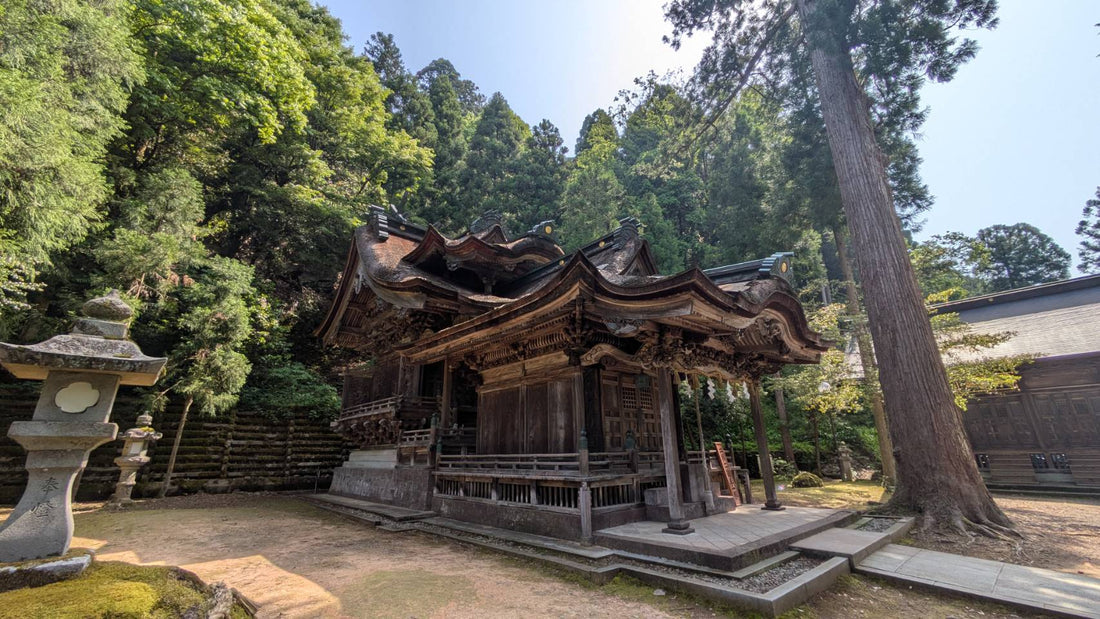 「穿（うが）つ、福井。」　テーマ：再考と逸脱