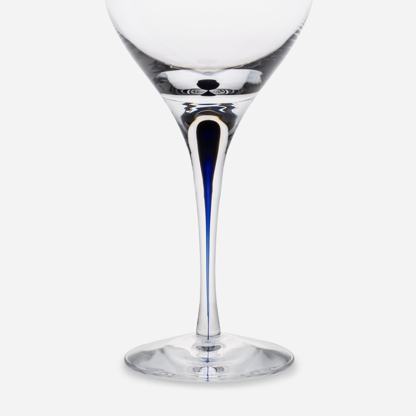 【ブルーのラインに魅了される】INTERMEZZO BLUE スィートワイン
